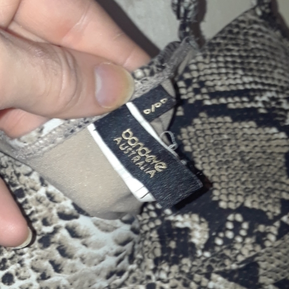 SEXY Python Bond-eye Australia python swimsuit - Picture 4 of 5